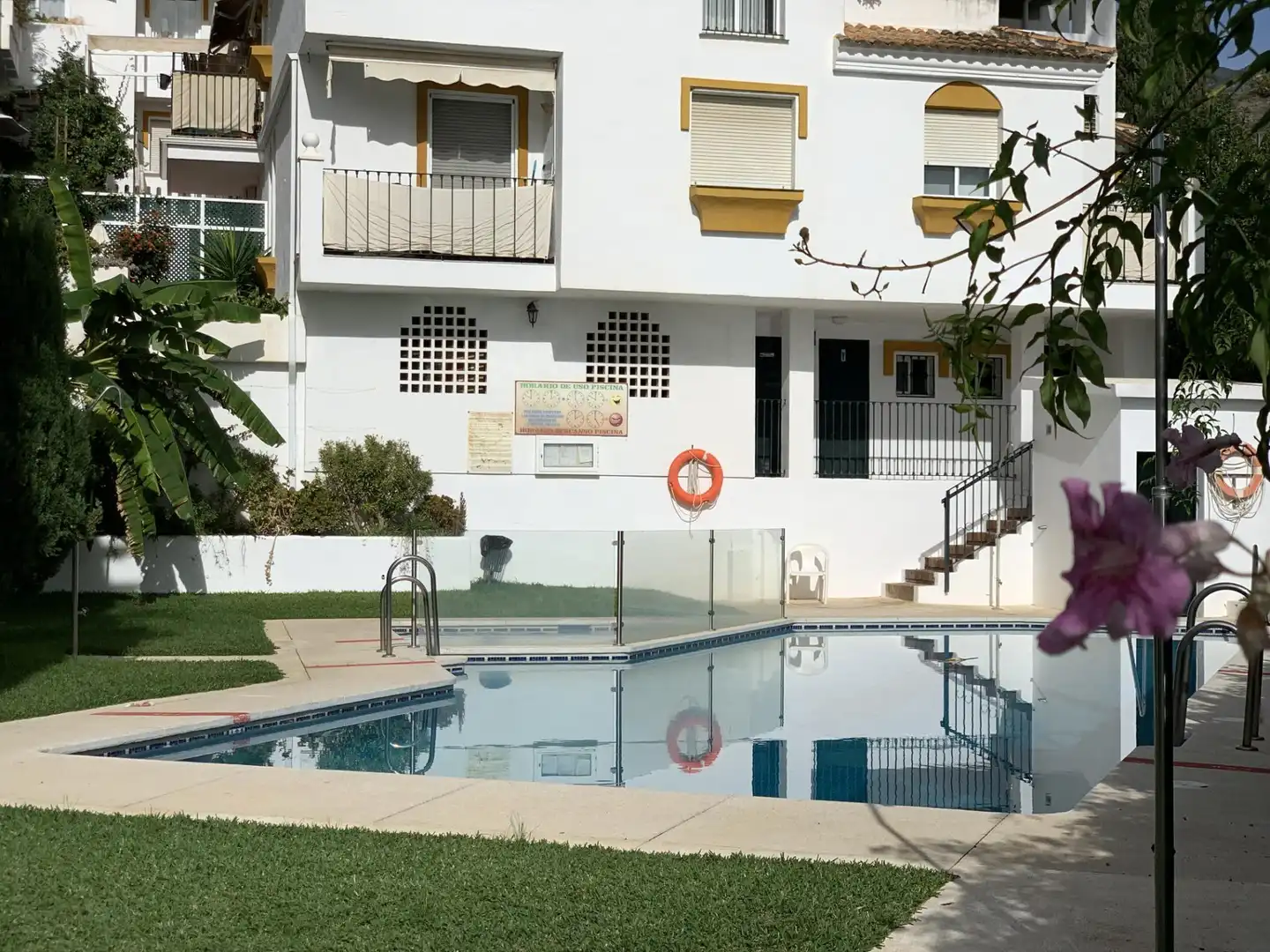 Piscina de Apartamento en venta en Marbella con Aire acondicionado, Calefacción y Jardín privado