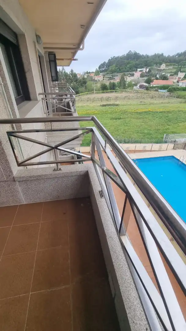 Balcony of Flat for rent in Sanxenxo  with Heating, Terrace and Furnished