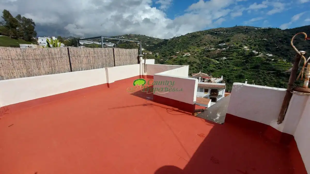 Vista exterior de Casa o chalet en venta en Torrox con Terraza