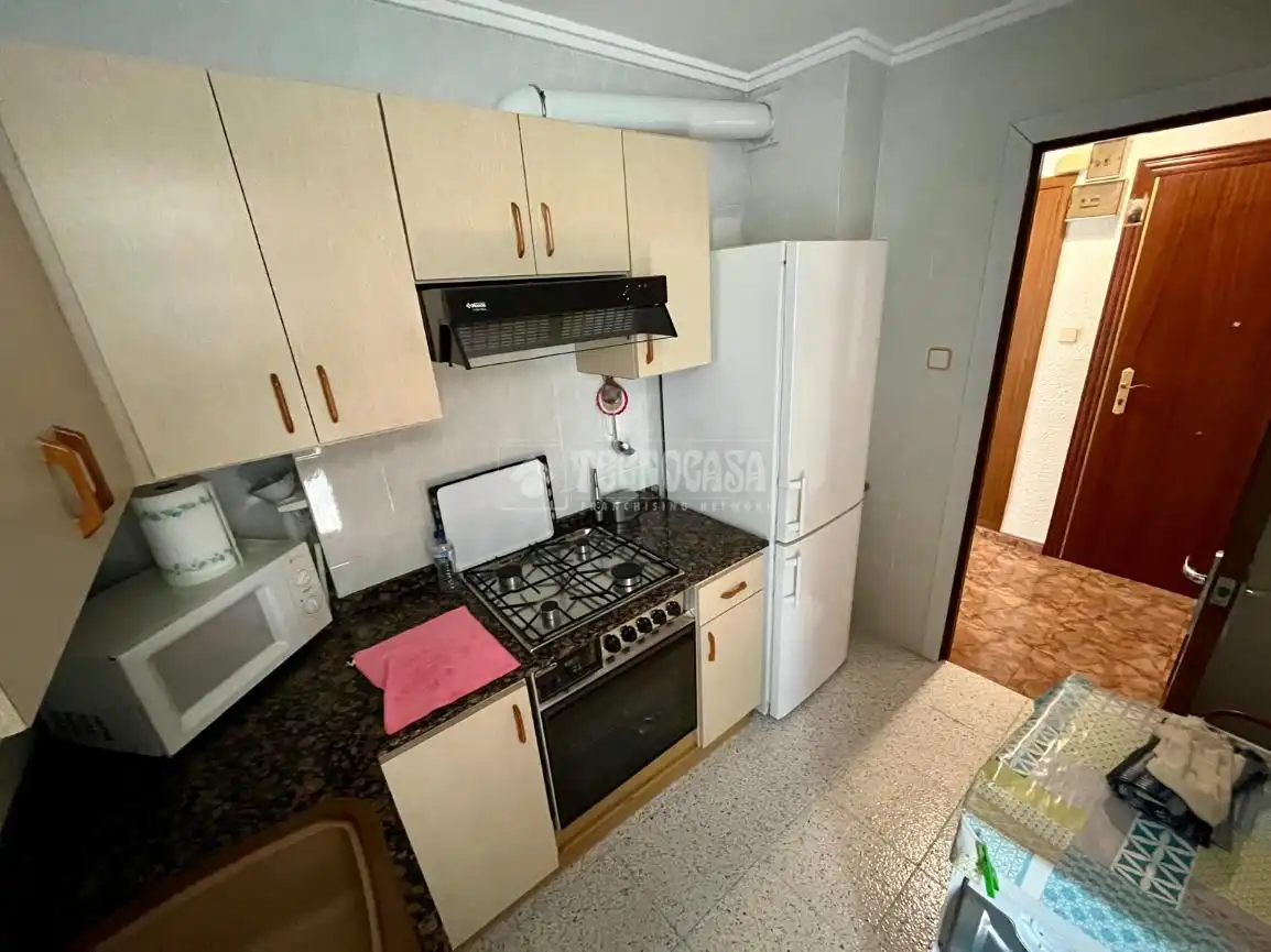 Kitchen of Flat for sale in Valencia  with Air Conditioner