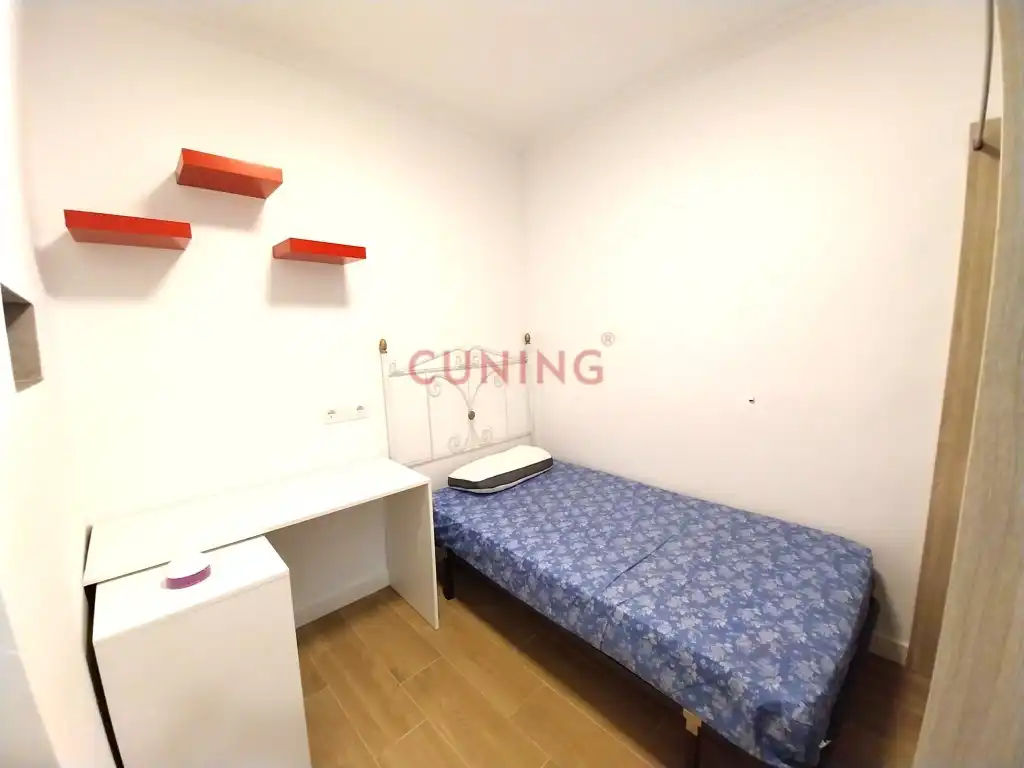 Apartments for rent in Calle Pedro Corbacho, Casco Antiguo