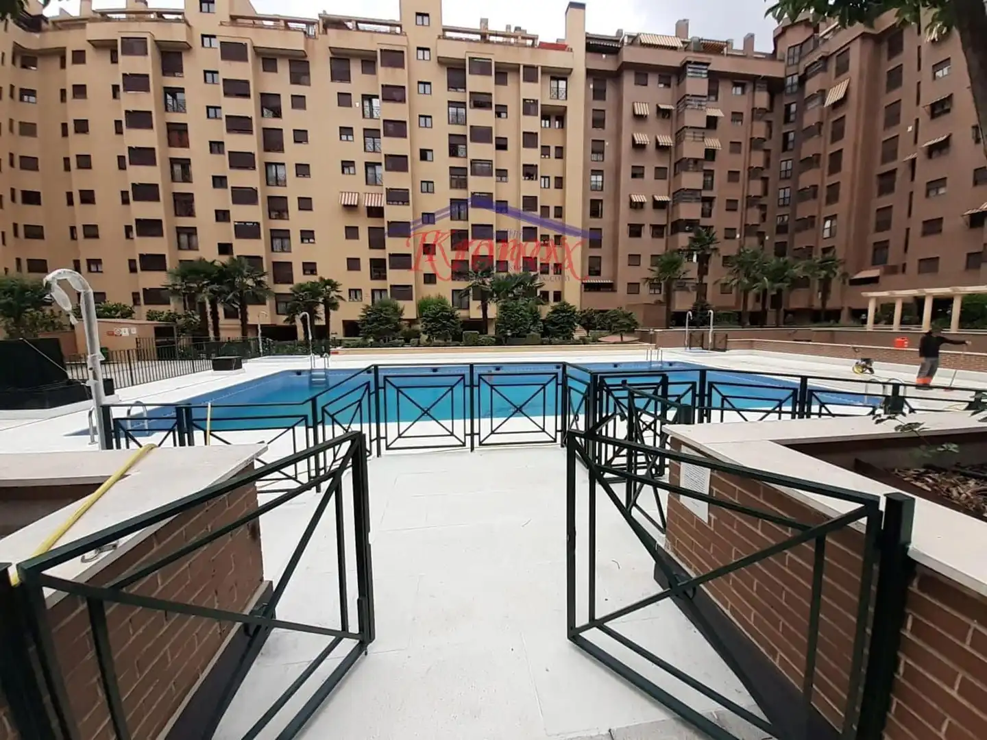 Piscina de Àtic en venda en Madrid amb Aire condicionat, Calefacció i Terrassa