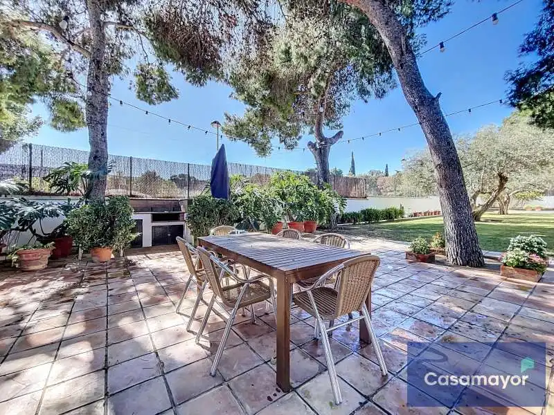Terrassa de Casa o xalet en venda en Alicante / Alacant amb Calefacció, Jardí privat i Terrassa