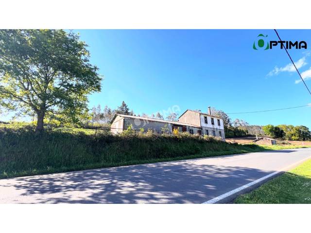 Casa-chalet en Venta en N/A en Trazo