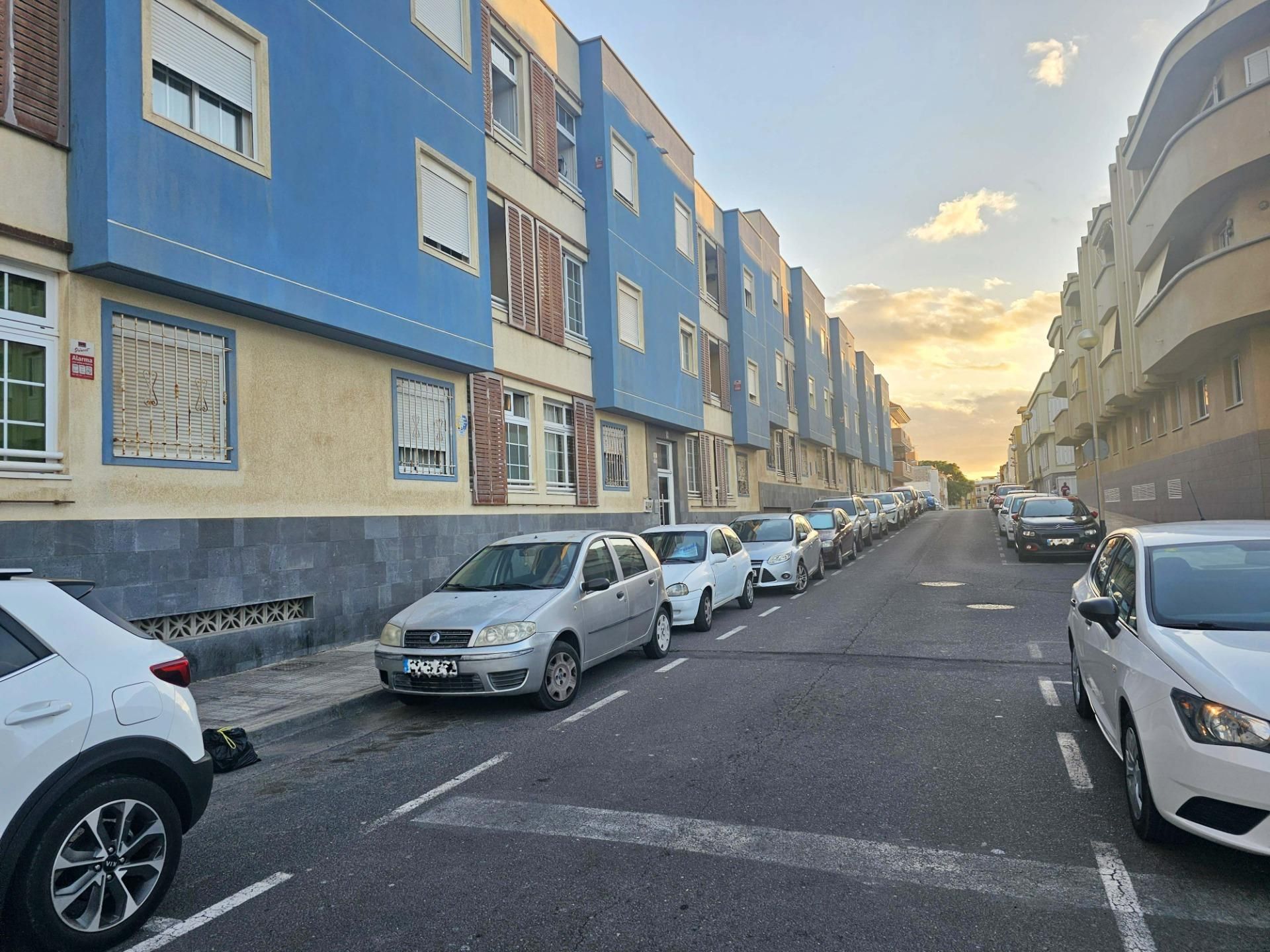 Vista exterior de Pis en venda en Granadilla de Abona amb Terrassa i Balcó
