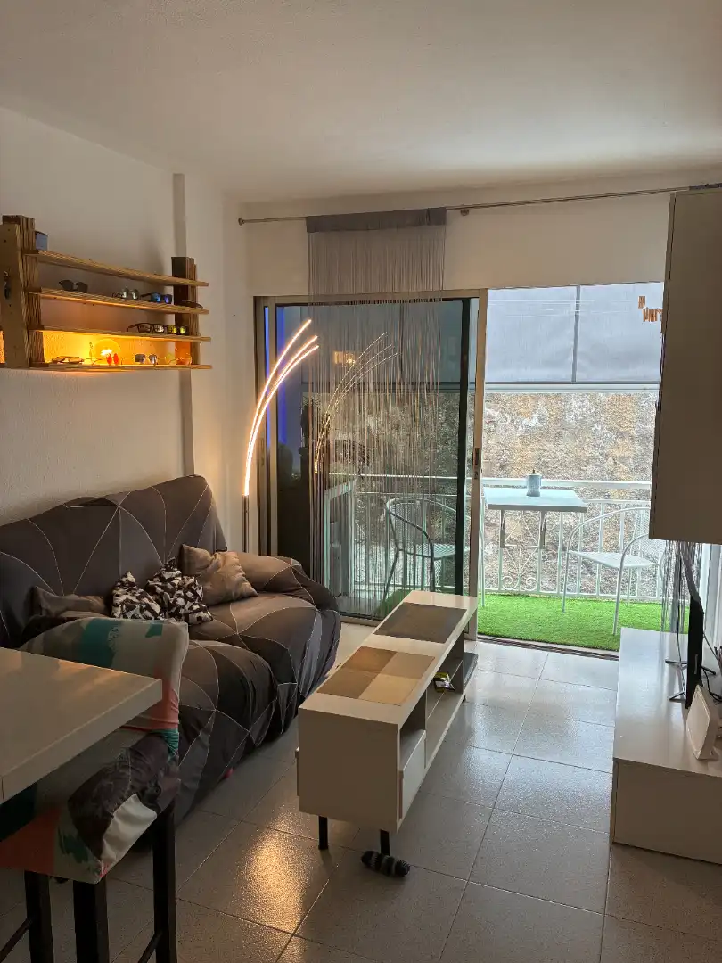 Sala de estar de Apartamento en venta en Puerto de la Cruz con Amueblado y Balcón