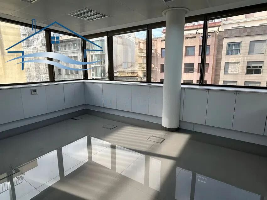 Büro zur Miete in Alicante / Alacant mit Klimaanlage, Heizung und Internet