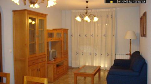 Foto 3 de Piso de alquiler en Valdepeñas, Ciudad Real