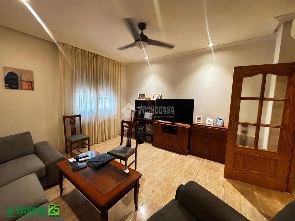 Casa bifamiliare in vendita a La Solana