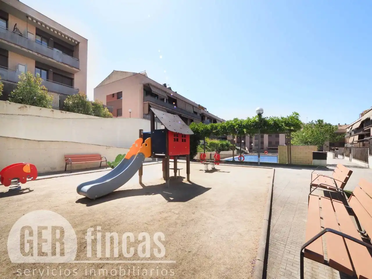 Vista exterior de Dúplex en venda en Terrassa amb Aire condicionat, Calefacció i Terrassa