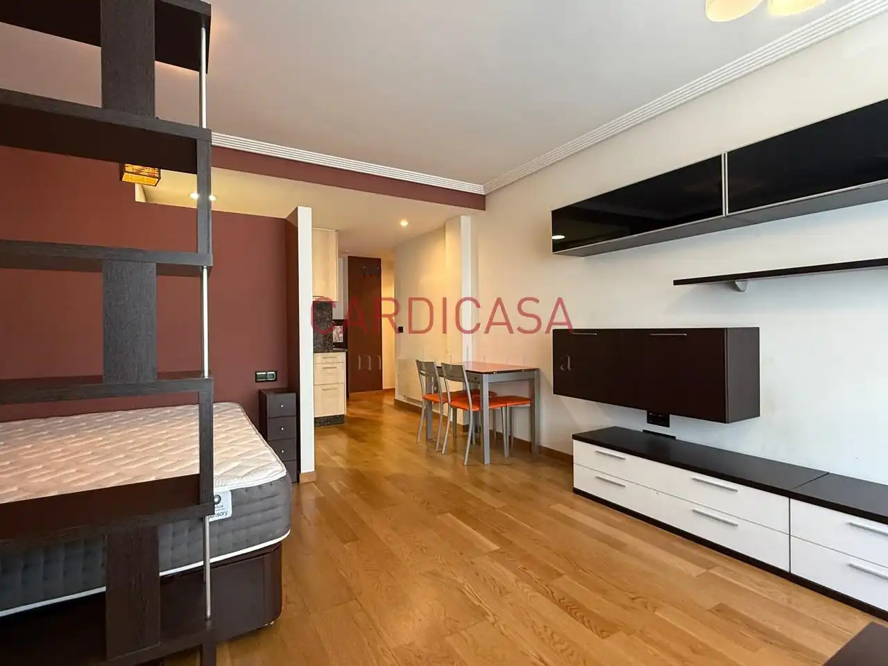Estudio de alquiler en Paraguai, Plaza España - Corte Inglés