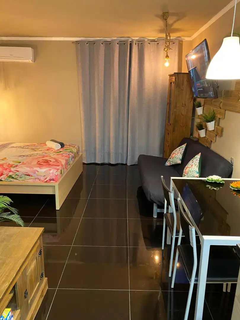Dormitori de Estudi de lloguer en Adeje amb Aire condicionat, Terrassa i Moblat
