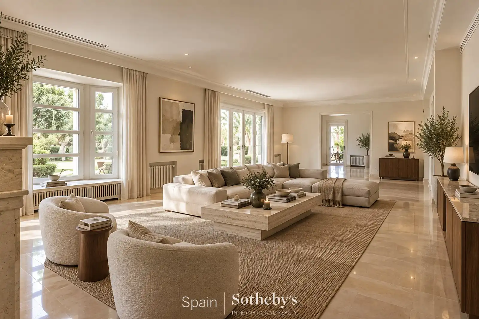 Living room of Houses for sale in Fuencarral - El Pardo
