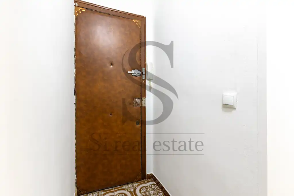 Study for sale in Barcelona  with Terrace