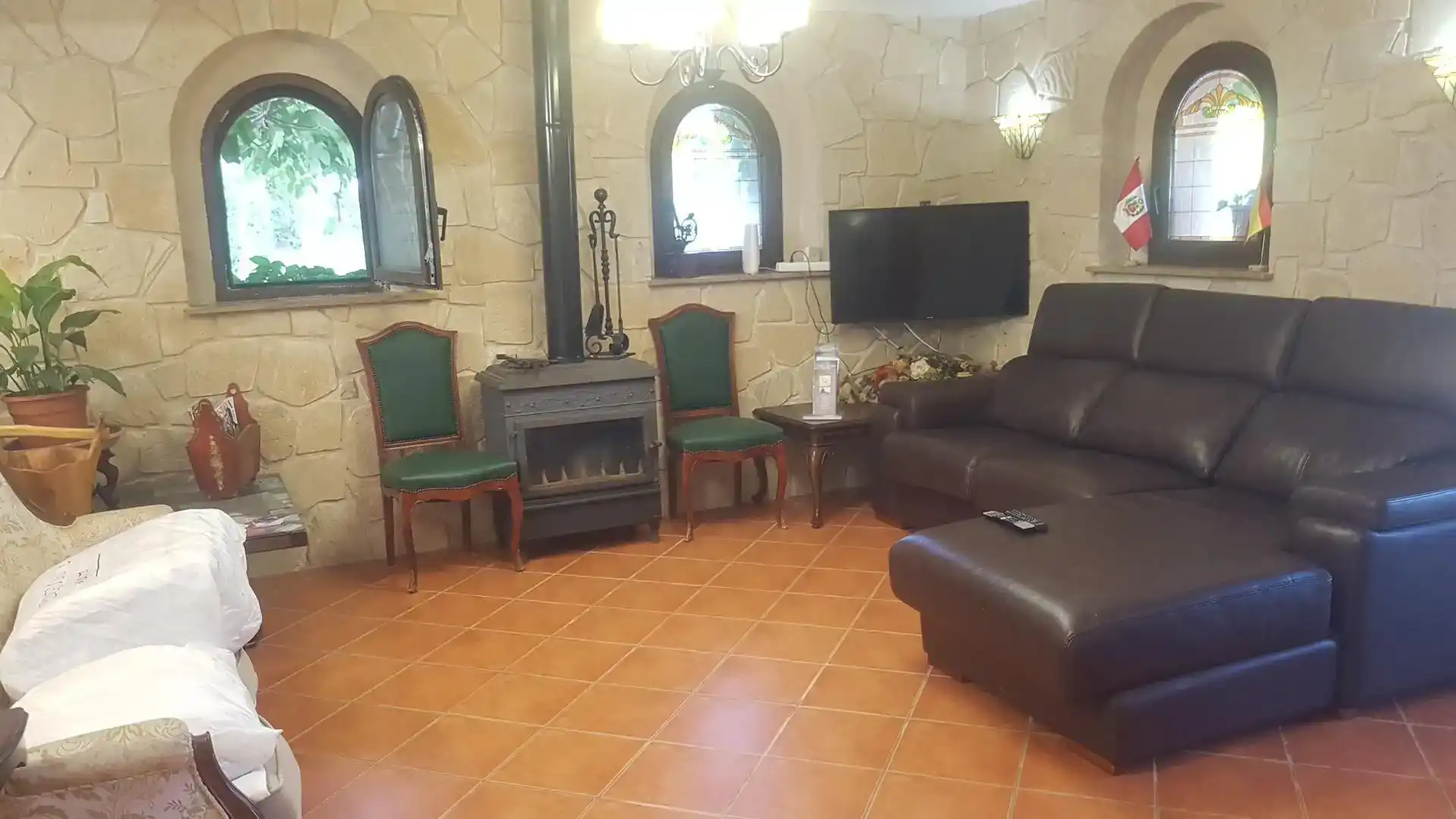 Living room of Study for rent in Villamayor  with Swimming Pool