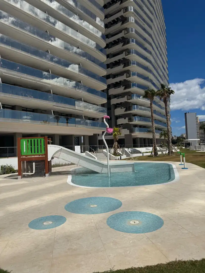 Swimming pool of Apartments for rent in Benidorm  with Air Conditioner, Heating and Private garden