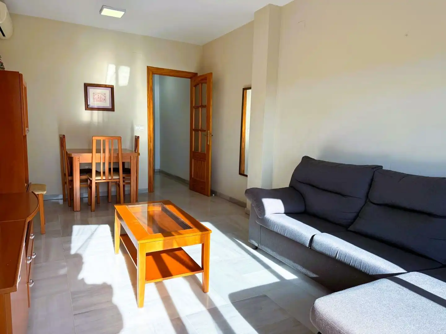 Wohnung zur Miete in Julio Moreno, Playa de Granada