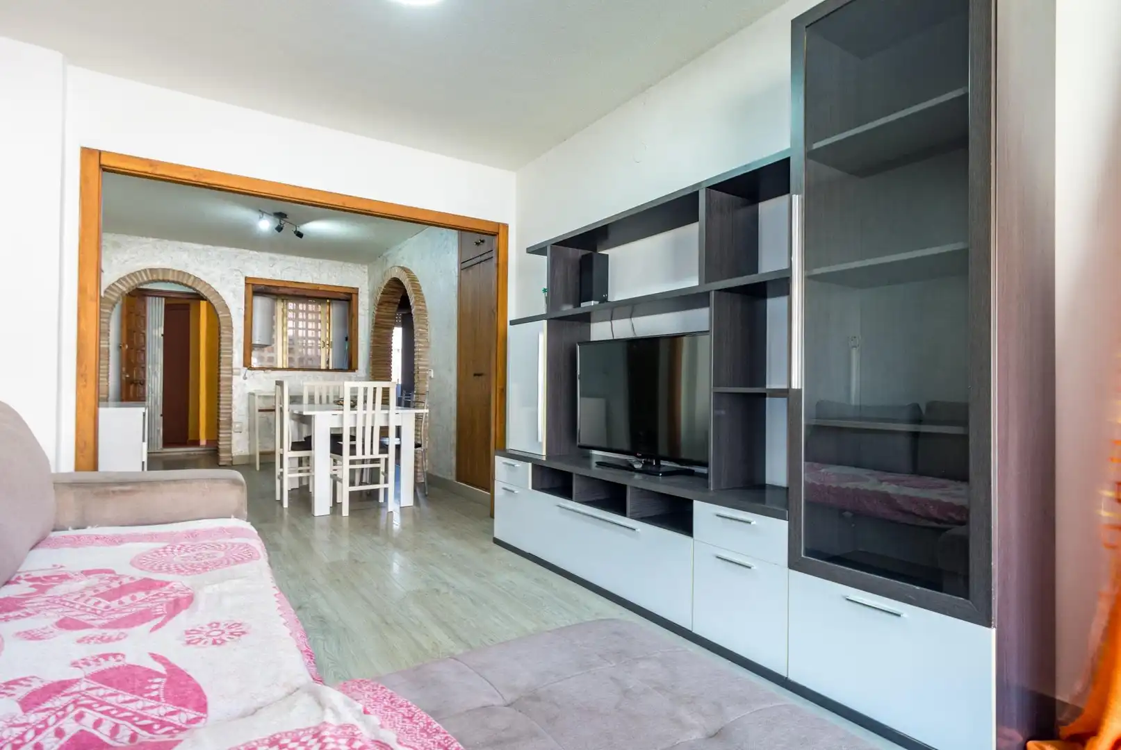 Apartment mit Pool zum Verkauf in ALMORADI 7, imagen 2