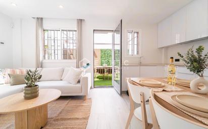 Living room of Planta baja for sale in Cornellà de Llobregat  with Air Conditioner, Heating and Terrace