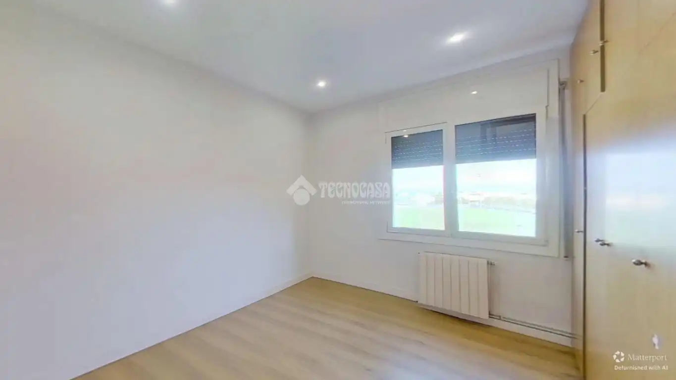 Habitación de Piso en venta en Barberà del Vallès con Calefacción y Balcón