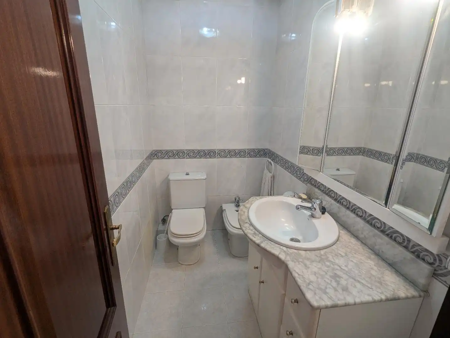 Baño de Piso en venta en Bilbao  con Amueblado
