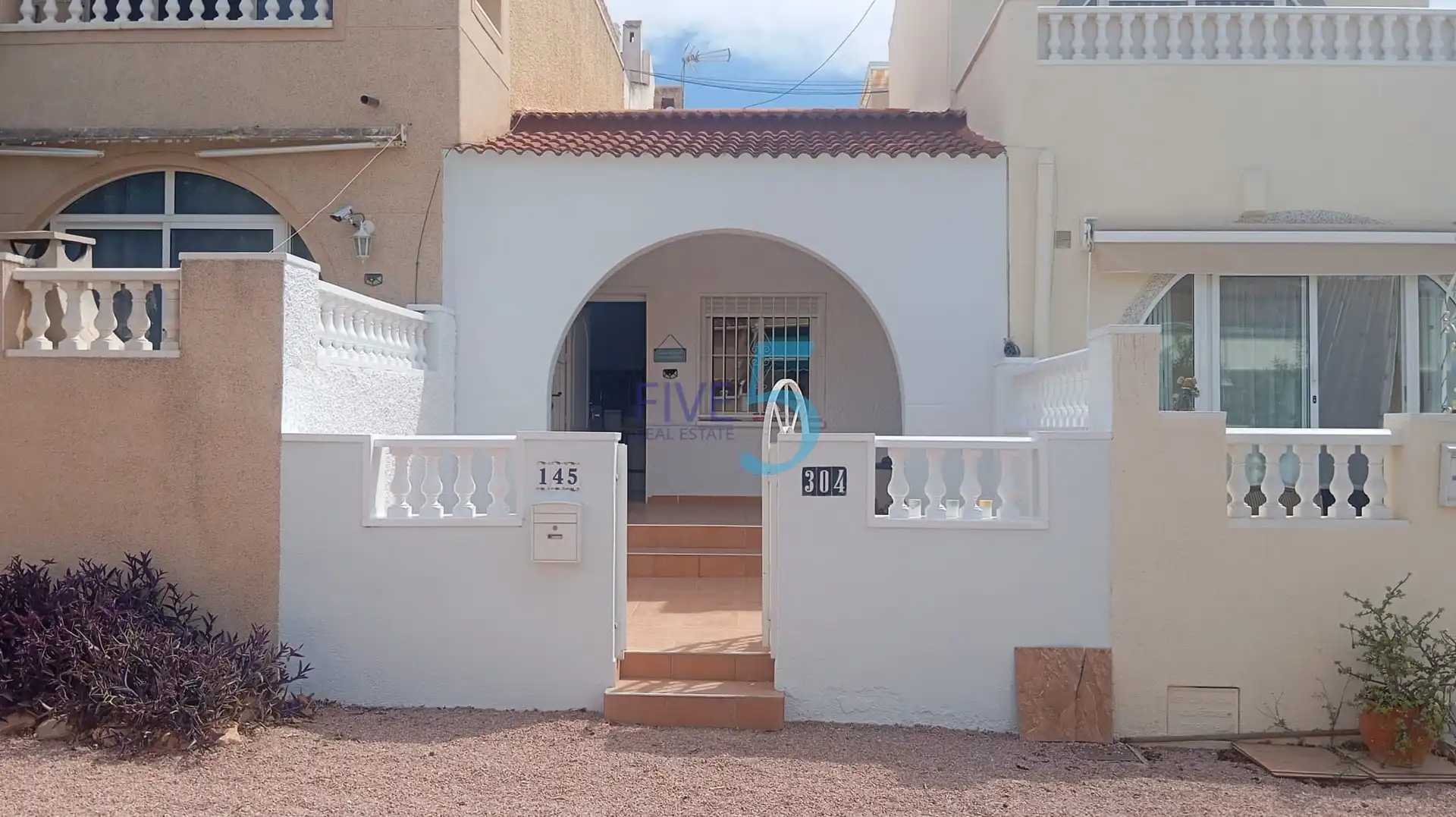 Bungalow en venta en Zona Carrefour - Urbanizaciones