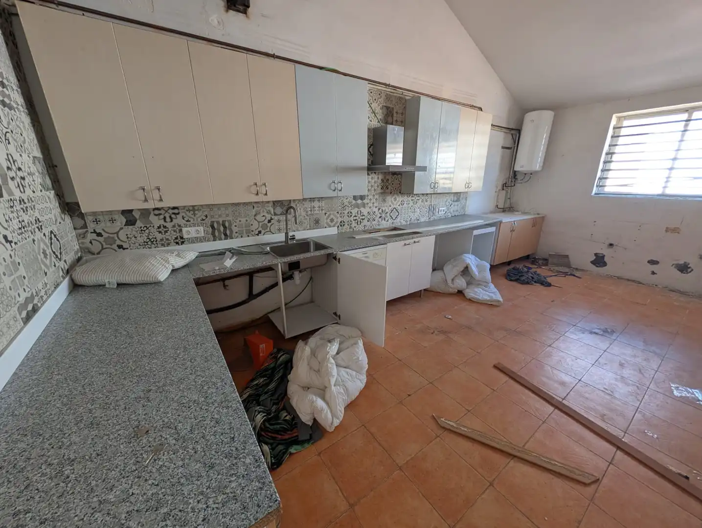 Cuina de Casa adosada en venda en Calafell amb Jardí privat i Terrassa