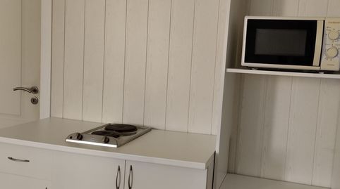 Foto 4 de Piso de alquiler en Calle Casarabonela, Santa Cristina - San Rafael, Málaga Capital