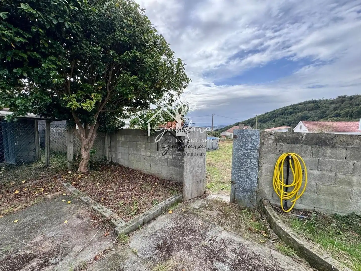 Einfamilien-Reihenhaus zum Verkauf in Ferrol mit Terrasse und Abstellraum