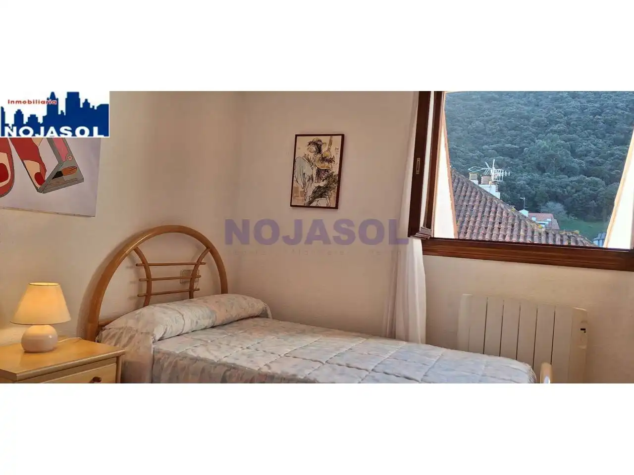 Dormitori de Dúplex de lloguer en Noja amb Calefacció, Terrassa i Moblat