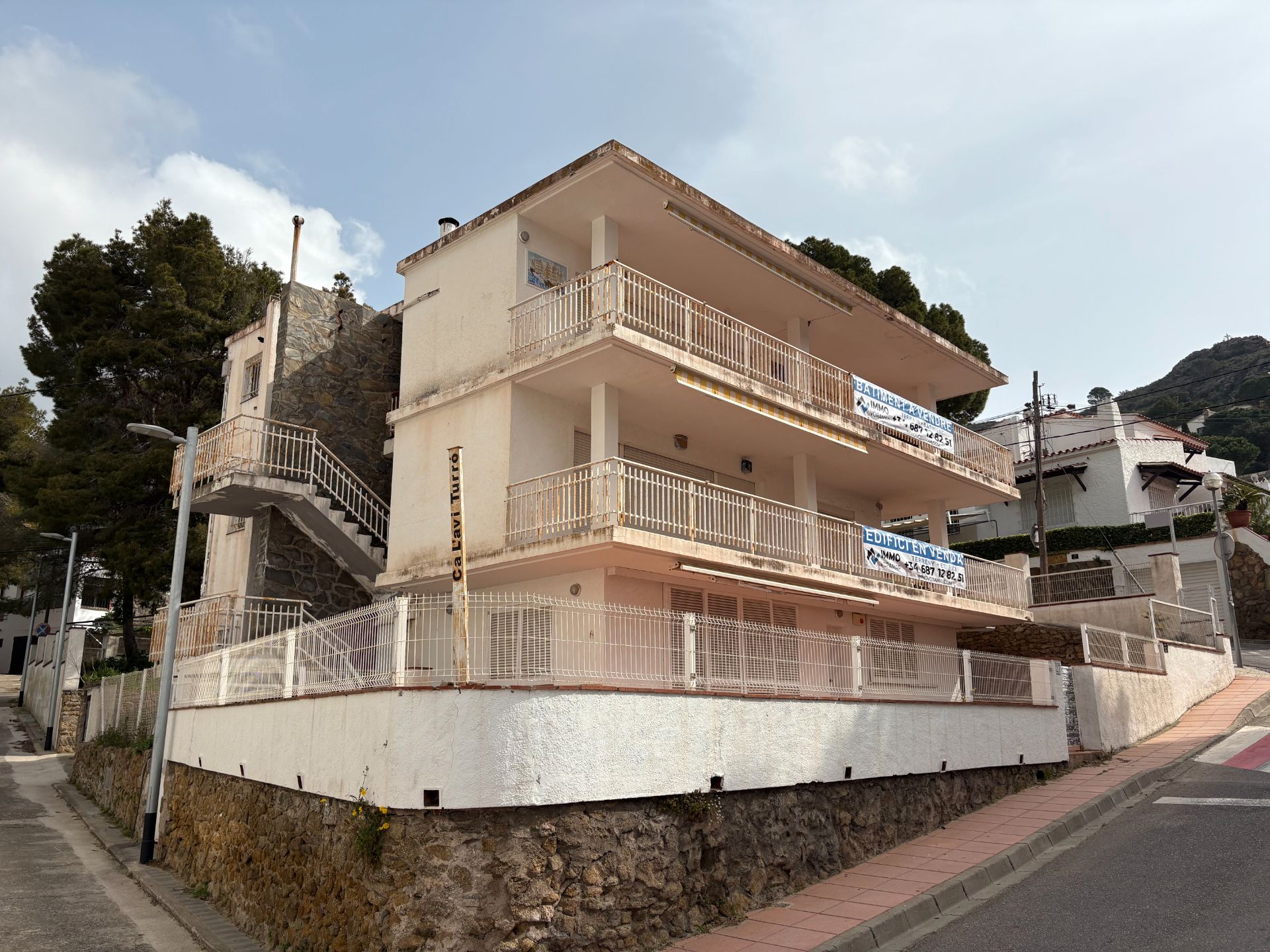 Exterior view of Building for sale in Roses