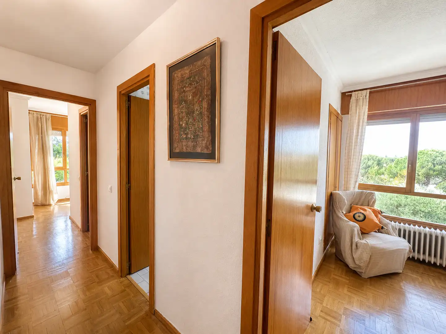 Casa aparellada amb terrassa en venda a Calle del Arra 54, imagen 5