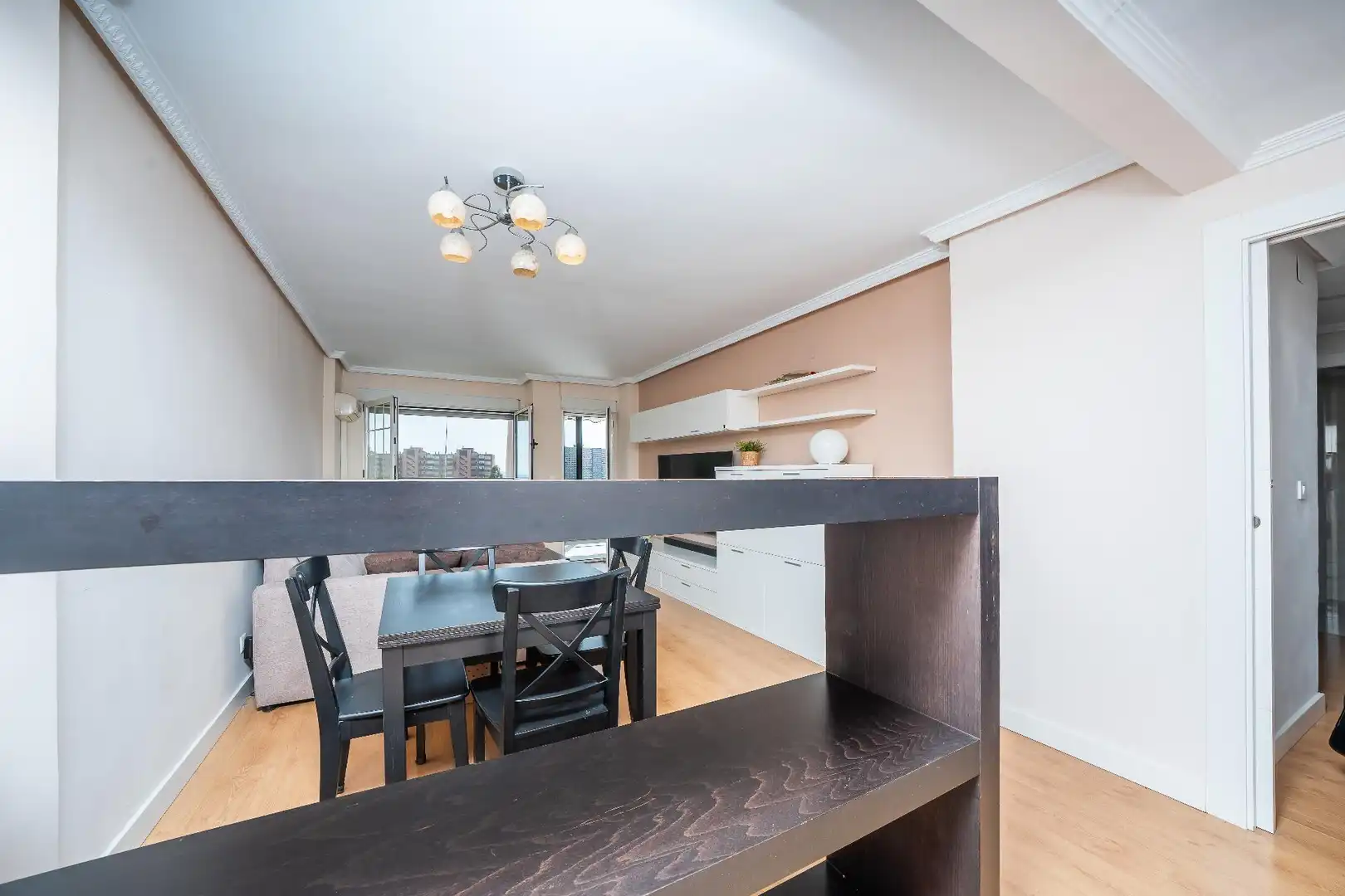 Menjador de Apartament en venda en Alicante / Alacant amb Piscina comunitària