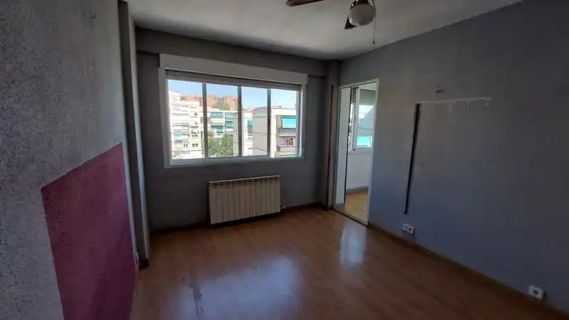 Piso en venta en Av Roma, Ciudad 70