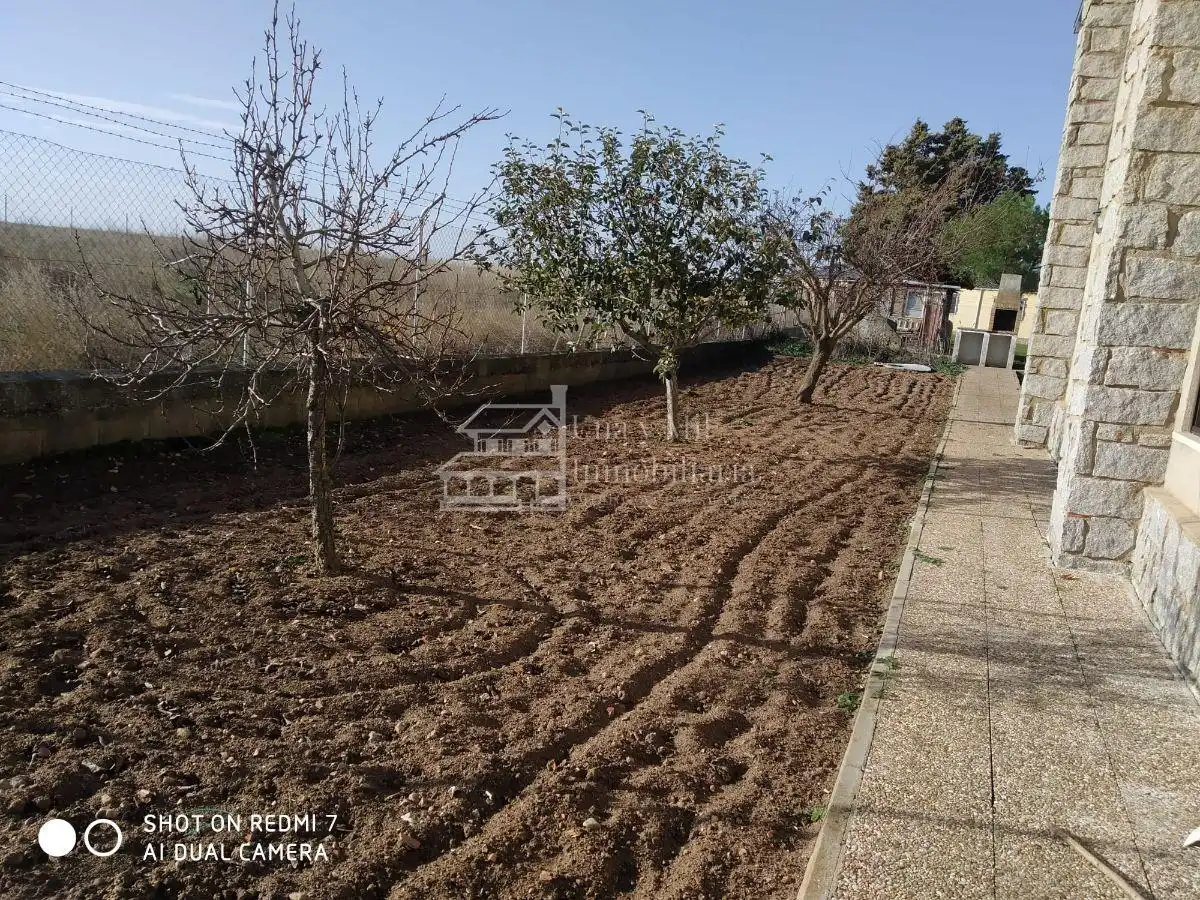 Casa o chalet en venta en LA TORRE, Parada de Arriba