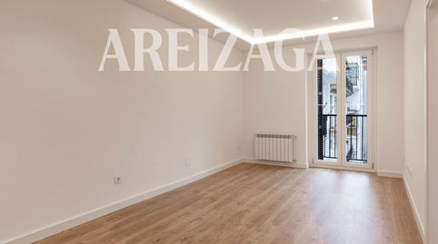 Foto 3 de Piso en venta en Peñaflorida Kalea, 12, Área Romántica, Donostia - San Sebastián