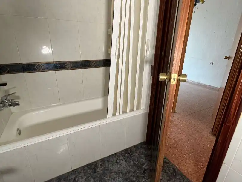 Flat with garden for sale in Calle Maestre Domènec 32, imagen 24