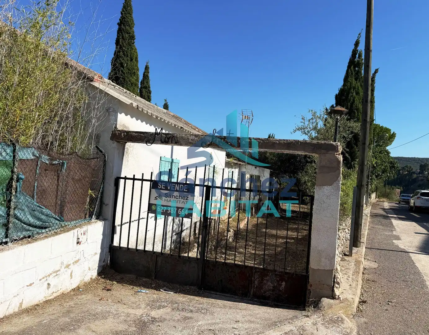 Casa amb jardí en venda a Calles