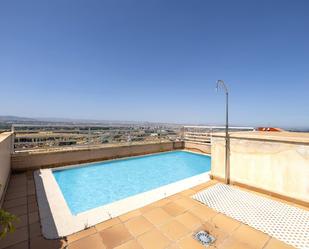 Swimming pool of Single-family semi-detached for sale in  Granada Capital  with Air Conditioner, Heating and Terrace