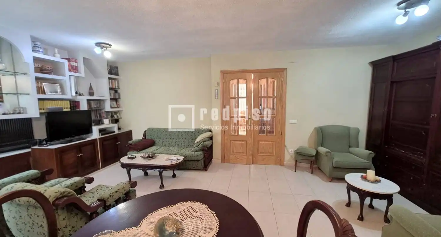 Living room of Houses for sale in Getafe  with Air Conditioner, Heating and Parquet flooring