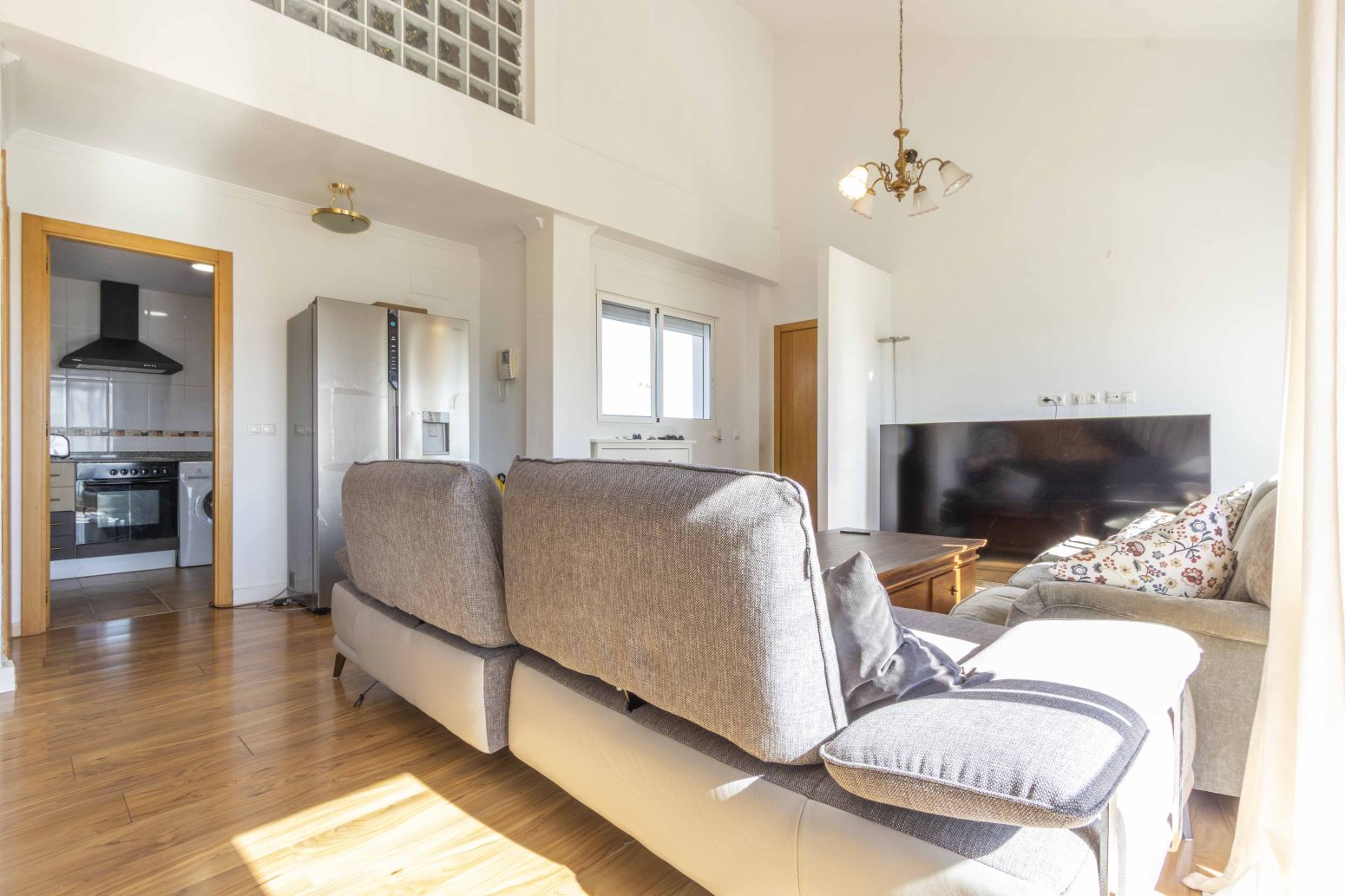 Sala de estar de Piso en venta en Albalat dels Sorells con Aire acondicionado, Calefacción y Parquet