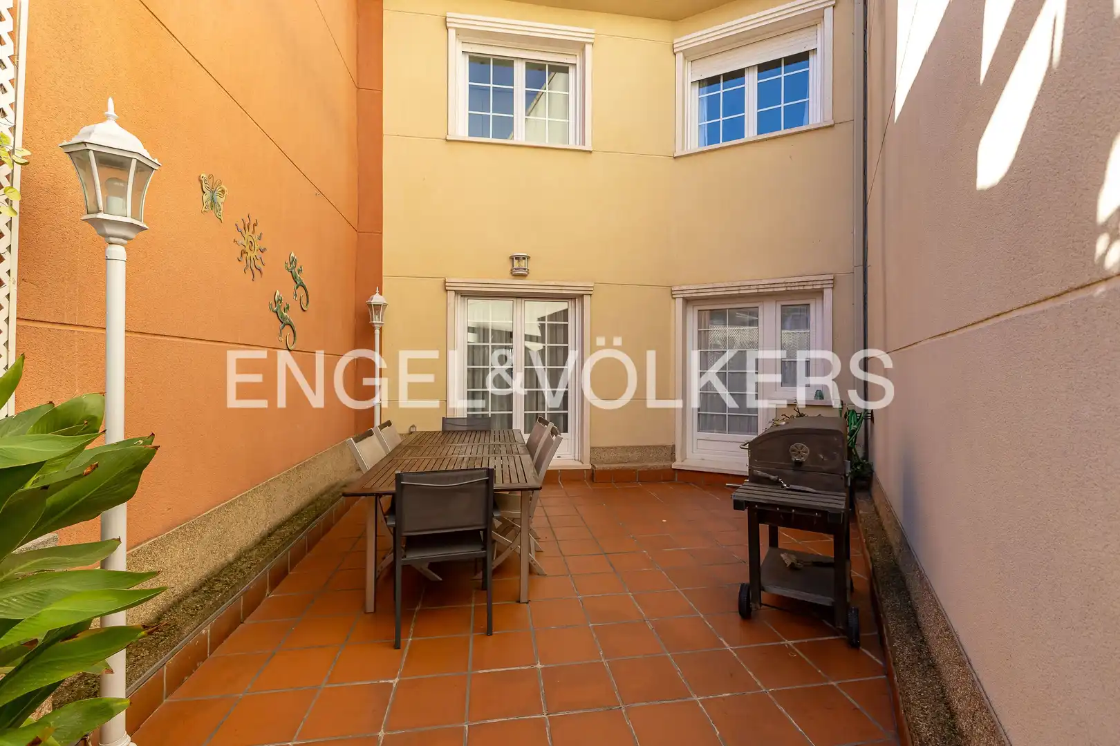 Houses for sale in Calle Bahia de Santander, Corralejos - Campo de las Naciones