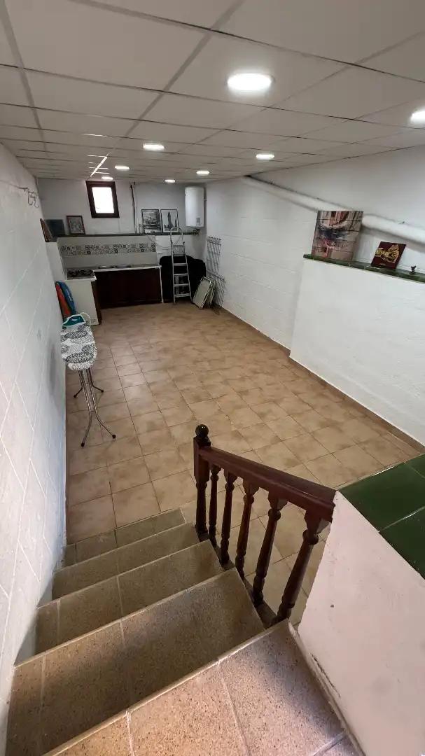 Einfamilien-Reihenhaus zum Verkauf in Torredembarra mit Klimaanlage, Heizung und Privatgarten