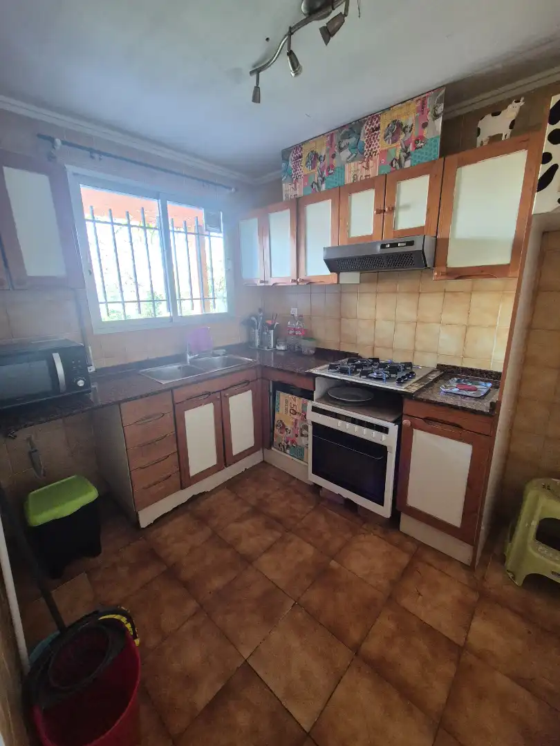 Cuina de Casa o xalet en venda en San Antonio de Benagéber amb Aire condicionat, Calefacció i Jardí privat