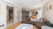 Living room of Apartment for sale in  Barcelona Capital  with Air Conditioner, Heating and Terrace