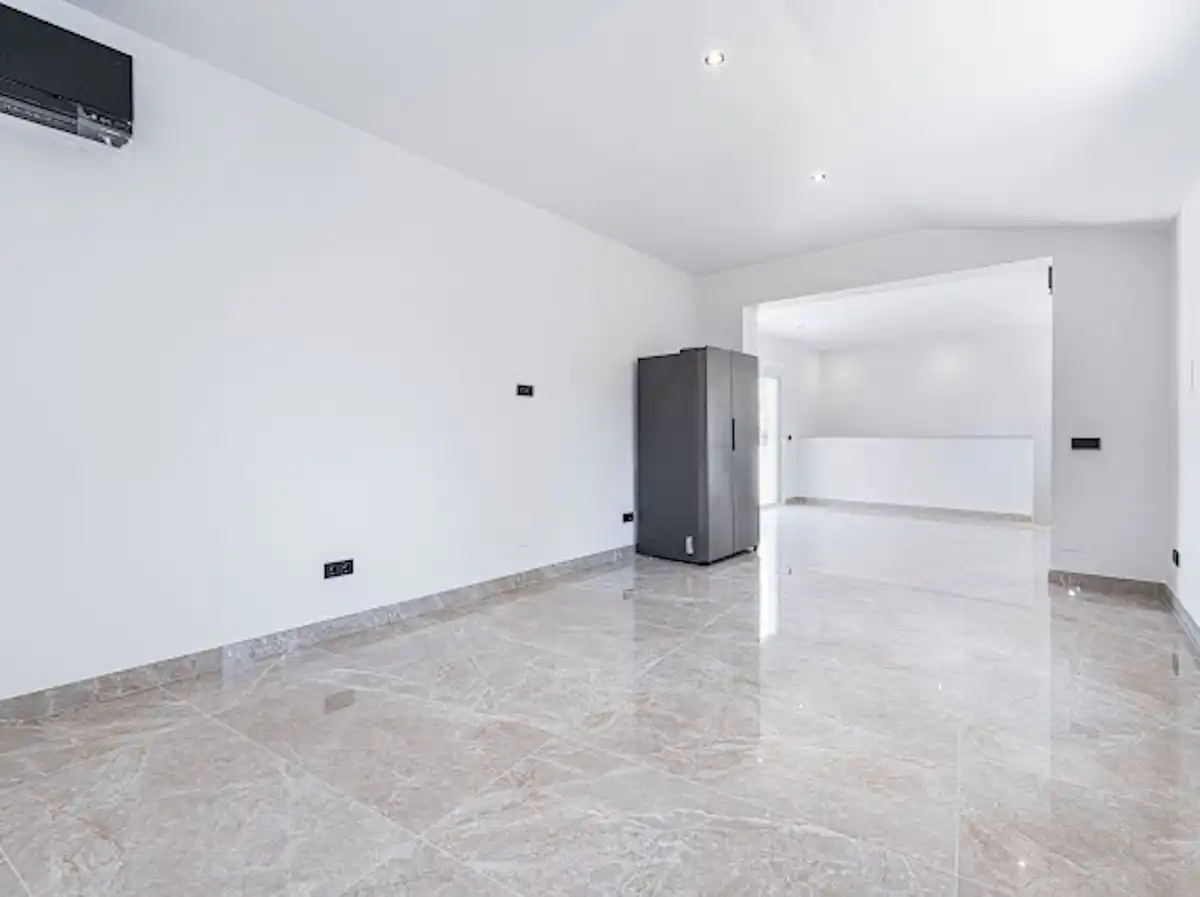 Casa adosada en venta en Benahavís con Aire acondicionado, Terraza y Trastero