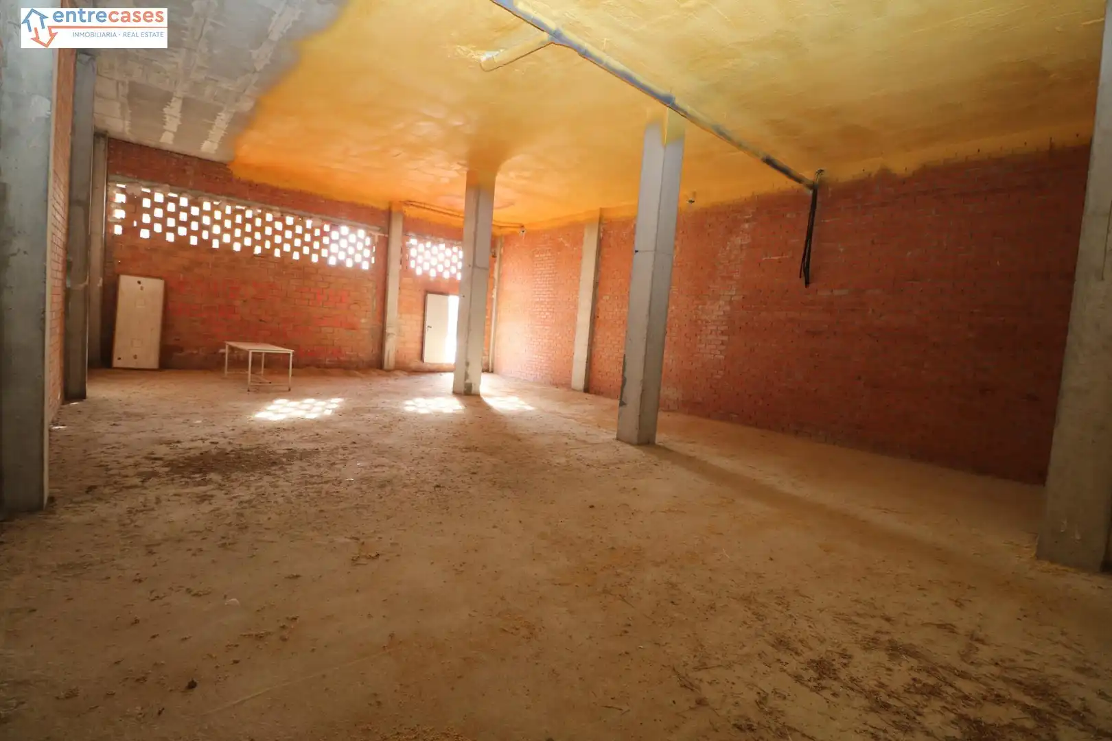 Local comercial de lloguer a Sagunto ciudad, imagen 3