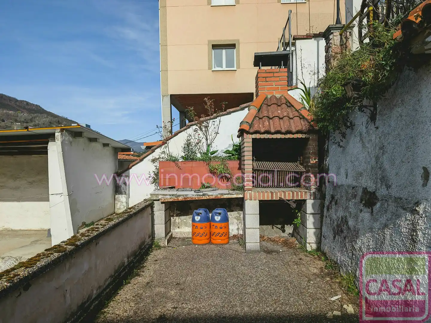 Vista exterior de Casa o chalet en venta en Aller con Calefacción, Terraza y Trastero