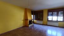 Wohnzimmer von Wohnung zum verkauf in Sort mit Heizung