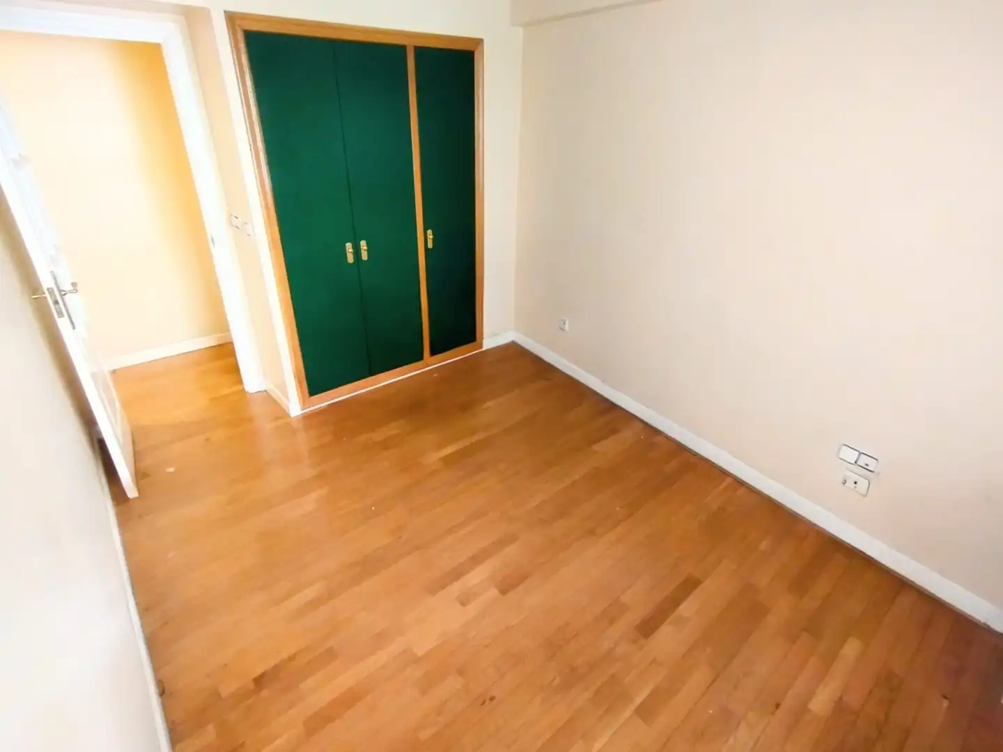 Habitación de Oficina en venta en Murcia con Aire acondicionado y Calefacción